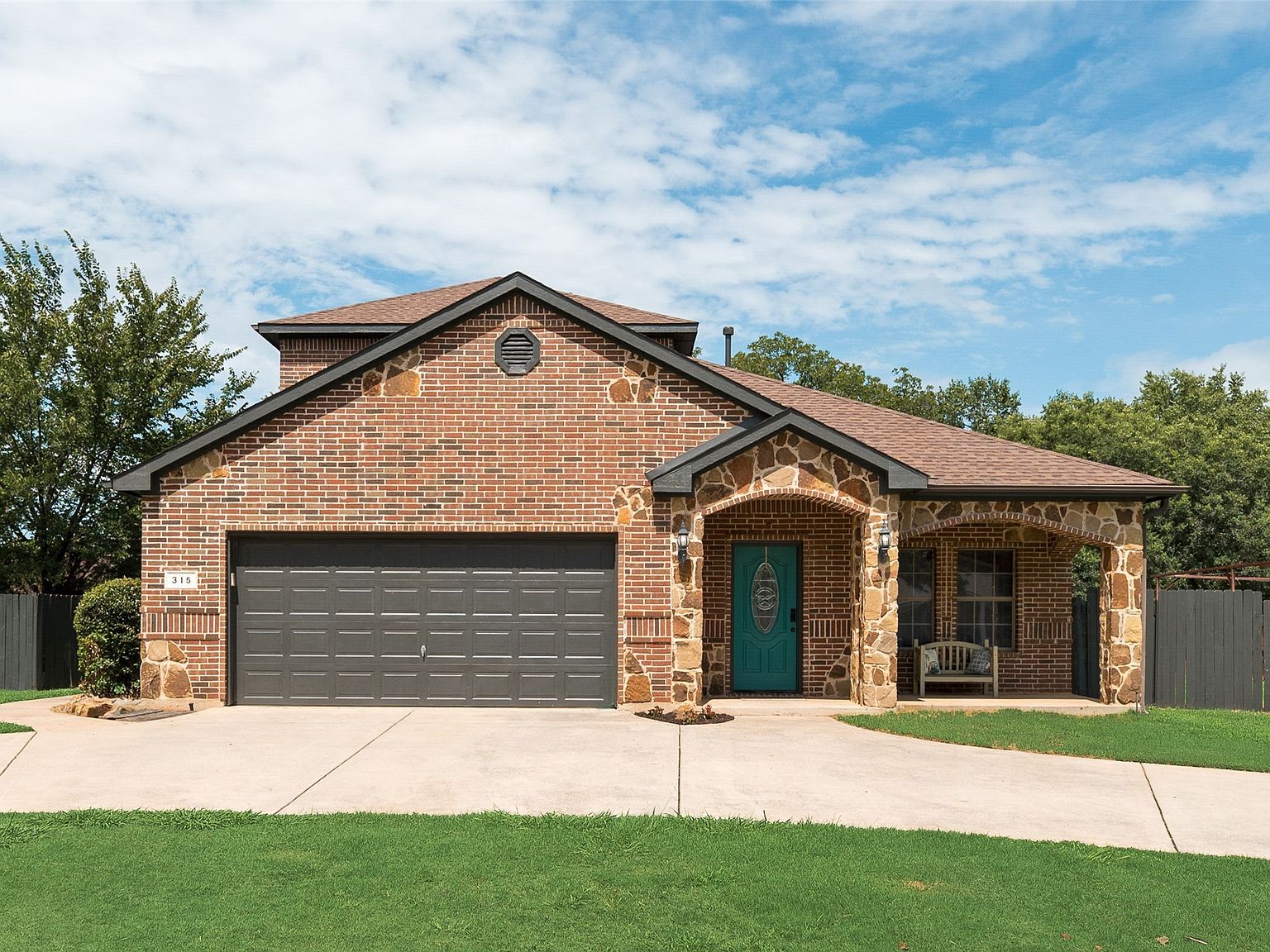 315 Navajo Trl Lake Kiowa, TX 76240 - Thumbnail 5