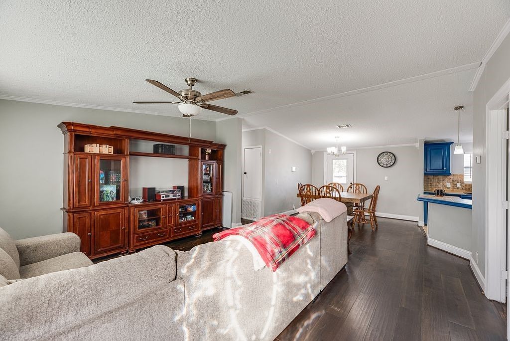 709 Ritchey Rd Valley View, TX 76272 - Thumbnail 5