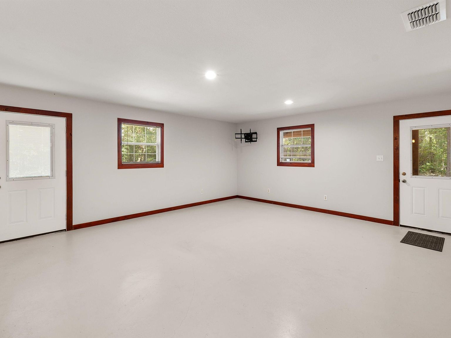 462 County Road 3911 Jacksonville, TX 75766 - Thumbnail 5