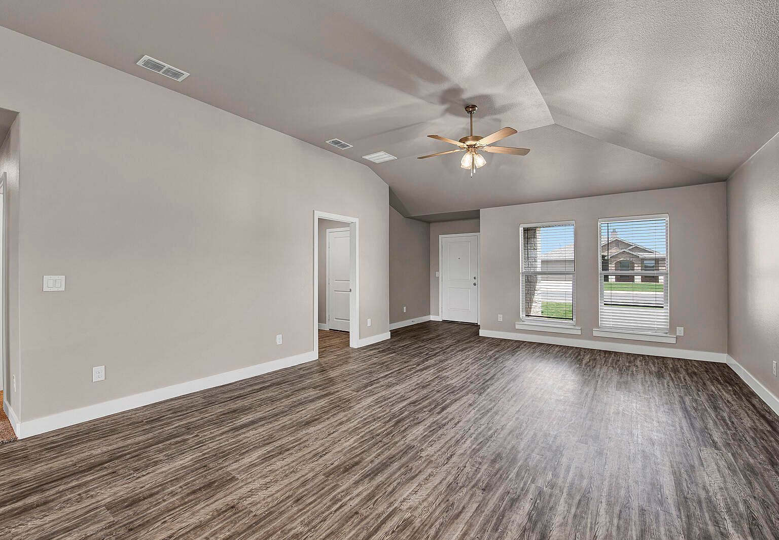 13712 Avenue S Lubbock, TX 79423 - Thumbnail 5