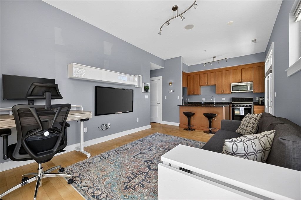 25 Wheeler St Unit 114 Cambridge, MA 02138 - Thumbnail 5