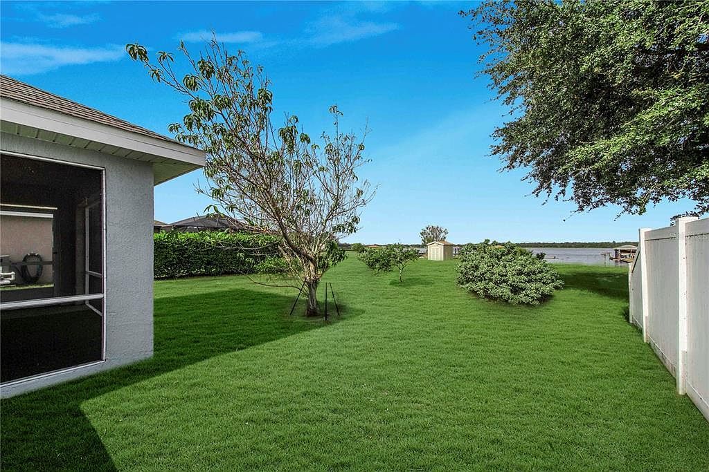 4099 Island Lakes Dr Winter Haven, FL 33881 - Thumbnail 5