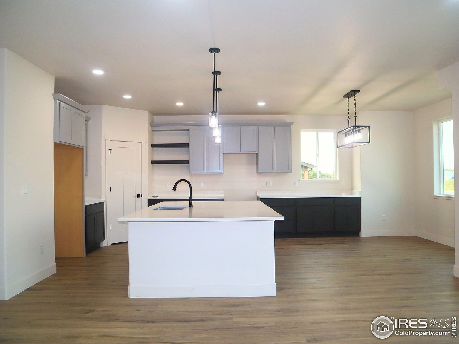 1110 S Deuel St Fort Morgan, CO 80701 - Thumbnail 5