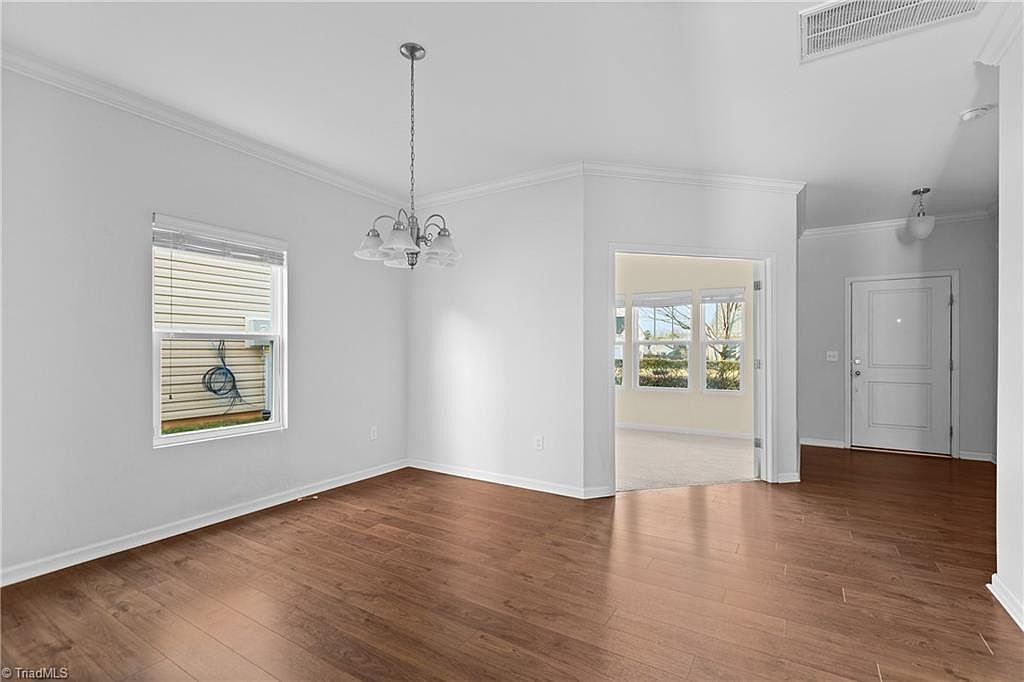 2473 Moss Grove Xing Winston Salem, NC 27103 - Thumbnail 5