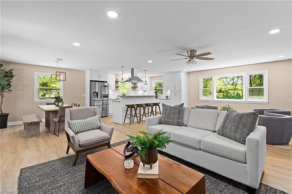 4300 Lisa Dr Winston Salem, NC 27103 - Thumbnail 5