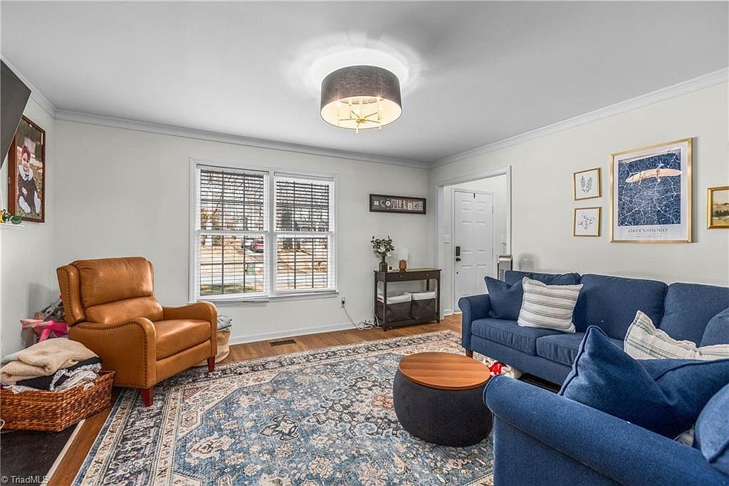 1114 Hickory Trace Dr Greensboro, NC 27407 - Thumbnail 5