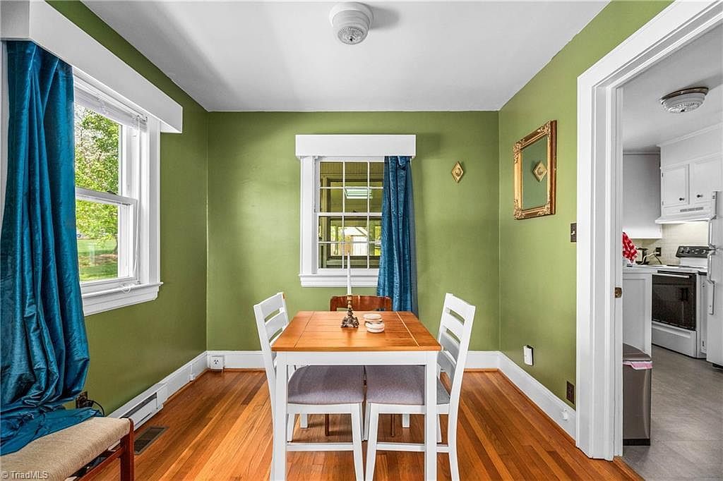 641 Willowbrook Ln Winston Salem, NC 27104 - Thumbnail 5