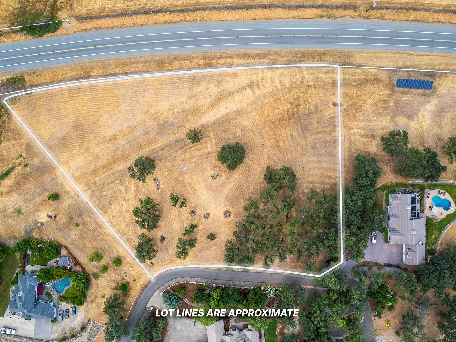 Somerset Dr Bella Vista, CA 96008 - Thumbnail 5