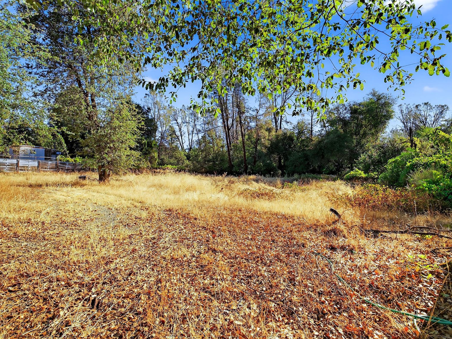 3130 Lakey Ln Redding, CA 96003 - Thumbnail 5