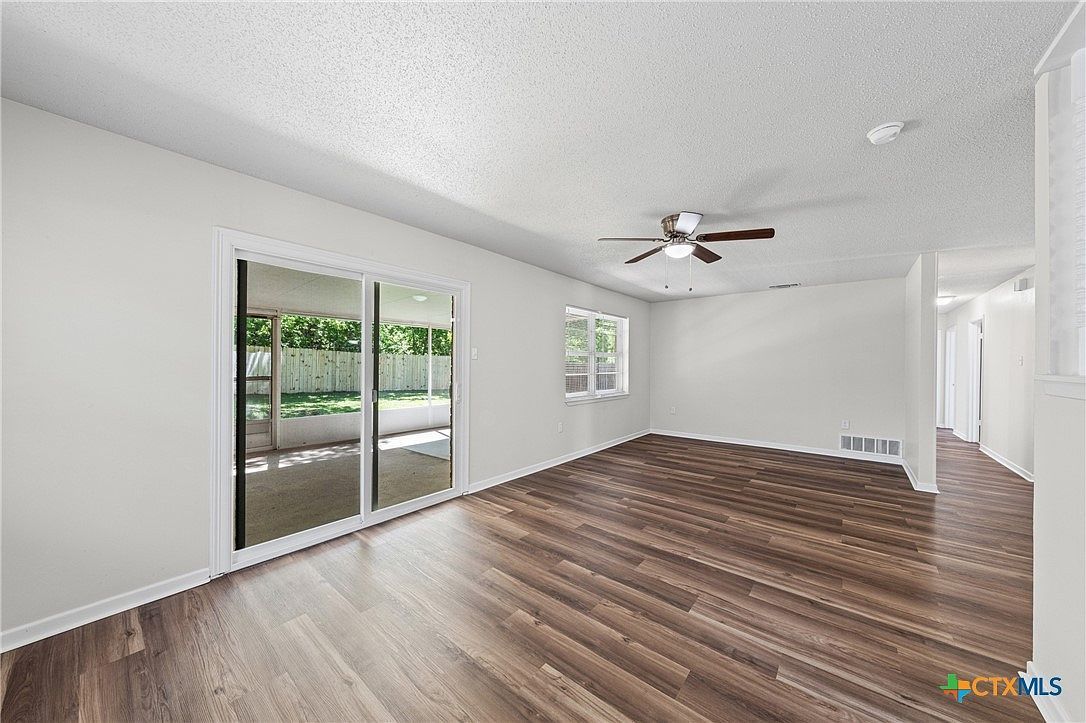 1303 Little St Copperas Cove, TX 76522 - Thumbnail 5