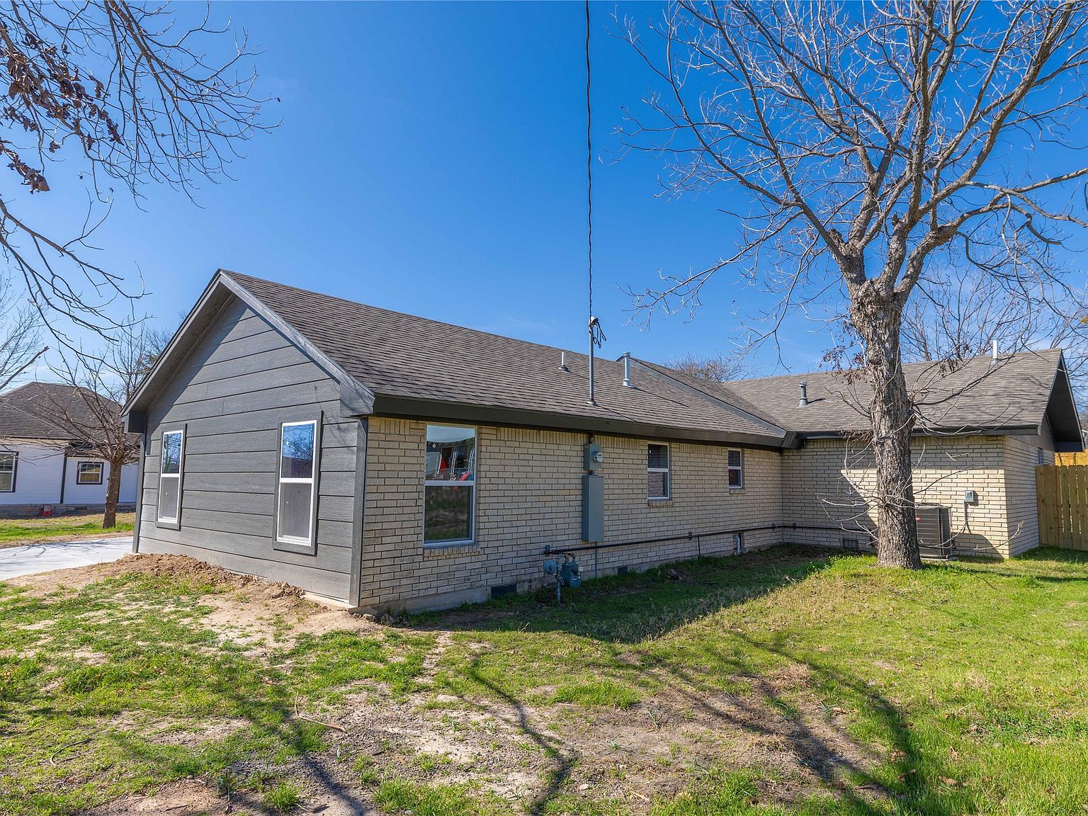 603 N Pearl St Comanche, TX 76442 - Thumbnail 5