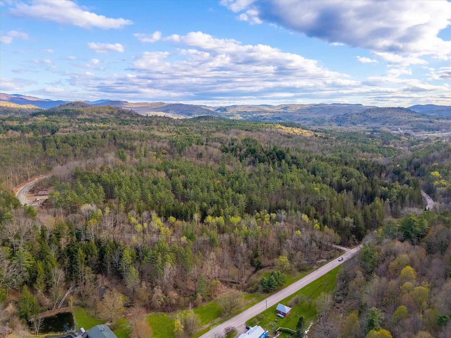 91 Governor Peck Rd Lot 4 Jericho, VT 05465 - Thumbnail 5