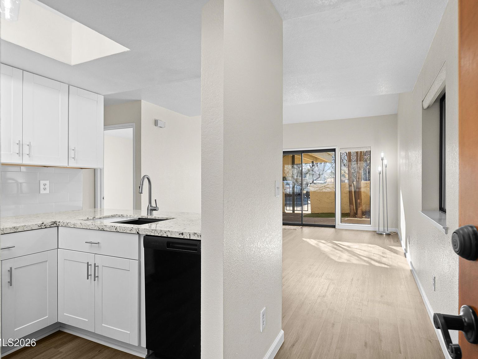 8600 Dixon Ln Reno, NV 89511 - Thumbnail 5