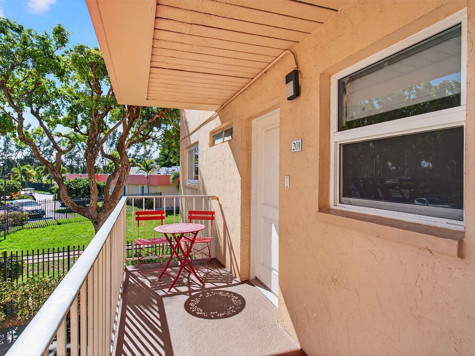 2515 NE 2nd Ct APT 201 Boynton Beach, FL 33435 - Thumbnail 5