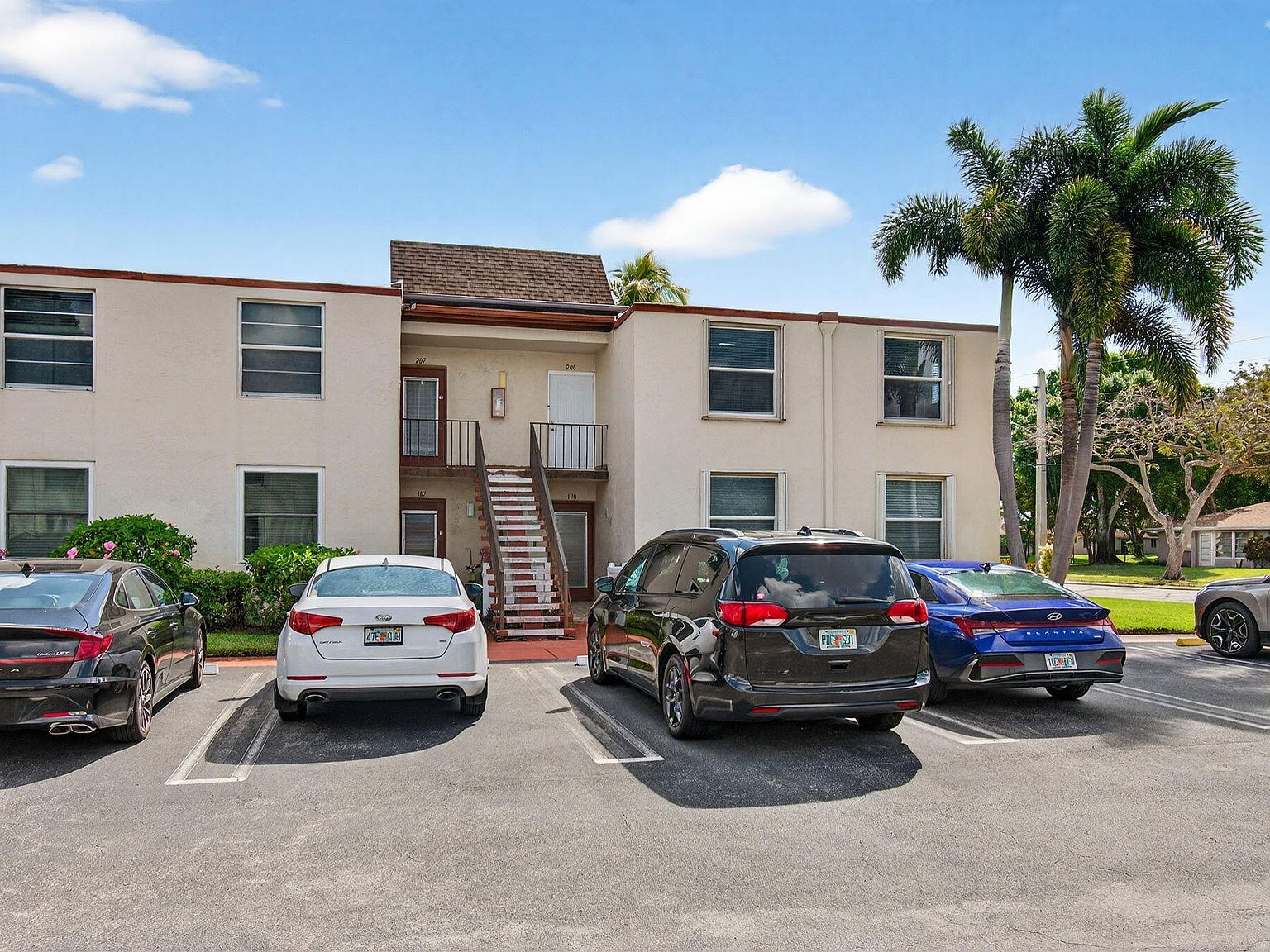 9 Willowbrook Ln APT 208 Delray Beach, FL 33446 - Thumbnail 5
