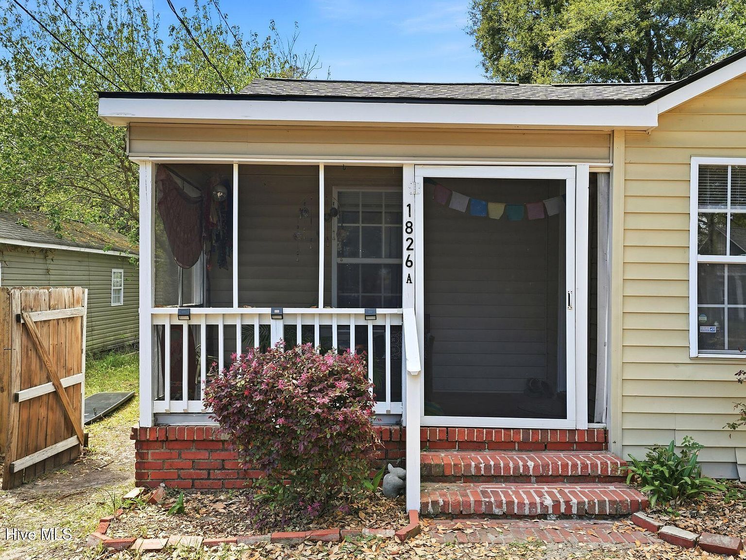 1826 Waddell St Wilmington, NC 28401 - Thumbnail 5