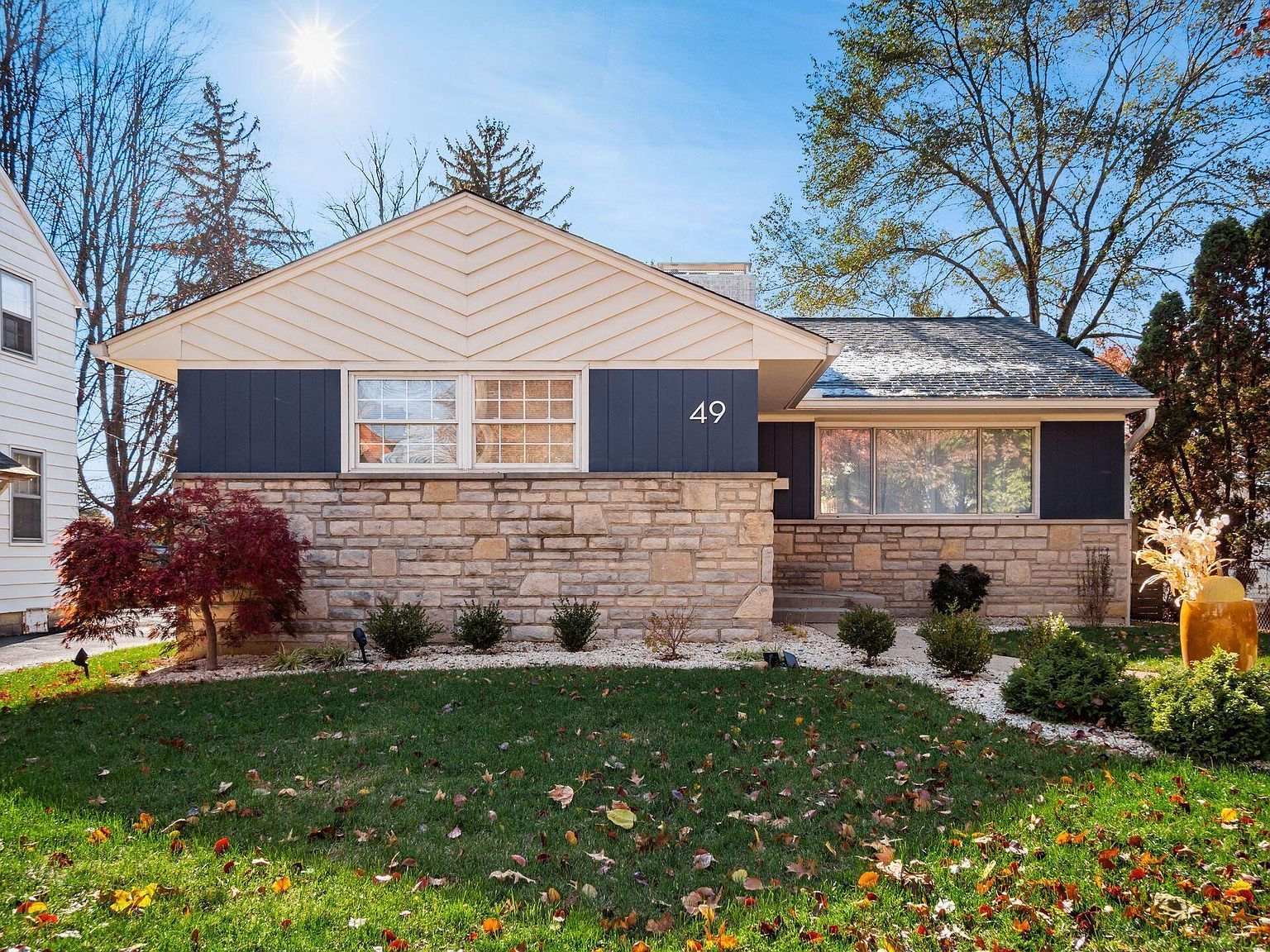 49 W Henderson Rd Columbus, OH 43214 - Thumbnail 5