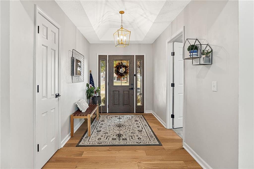 5900 Palomino Dr Saint Joseph, MO 64505 - Thumbnail 5