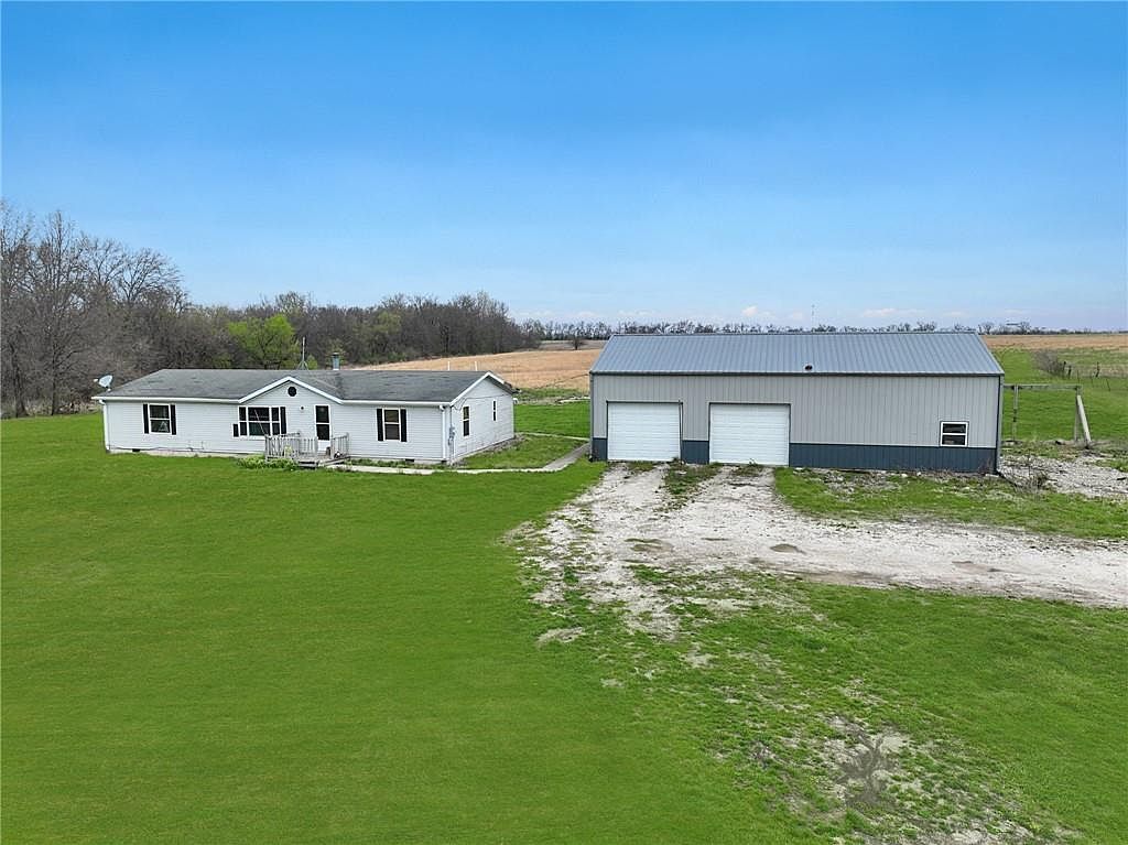 24237 Husk Rd Brookfield, MO 64628 - Thumbnail 5