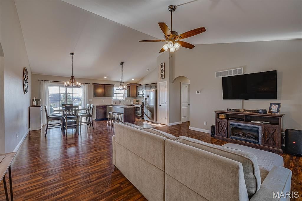 456 N Haven Ct Farmington, MO 63640 - Thumbnail 5