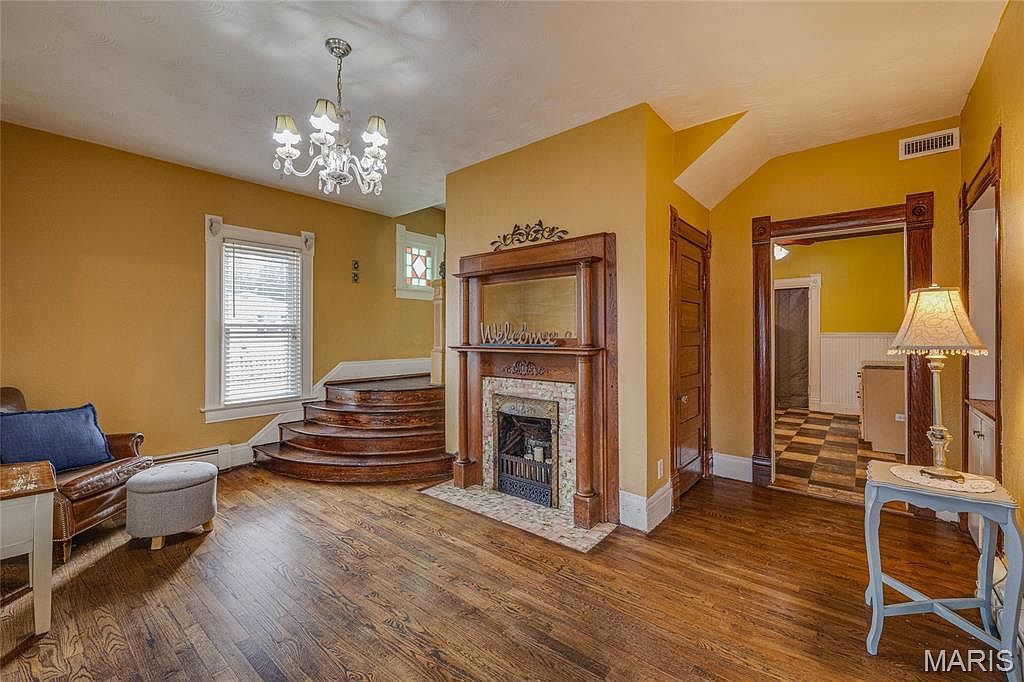 411 Center St Farmington, MO 63640 - Thumbnail 5