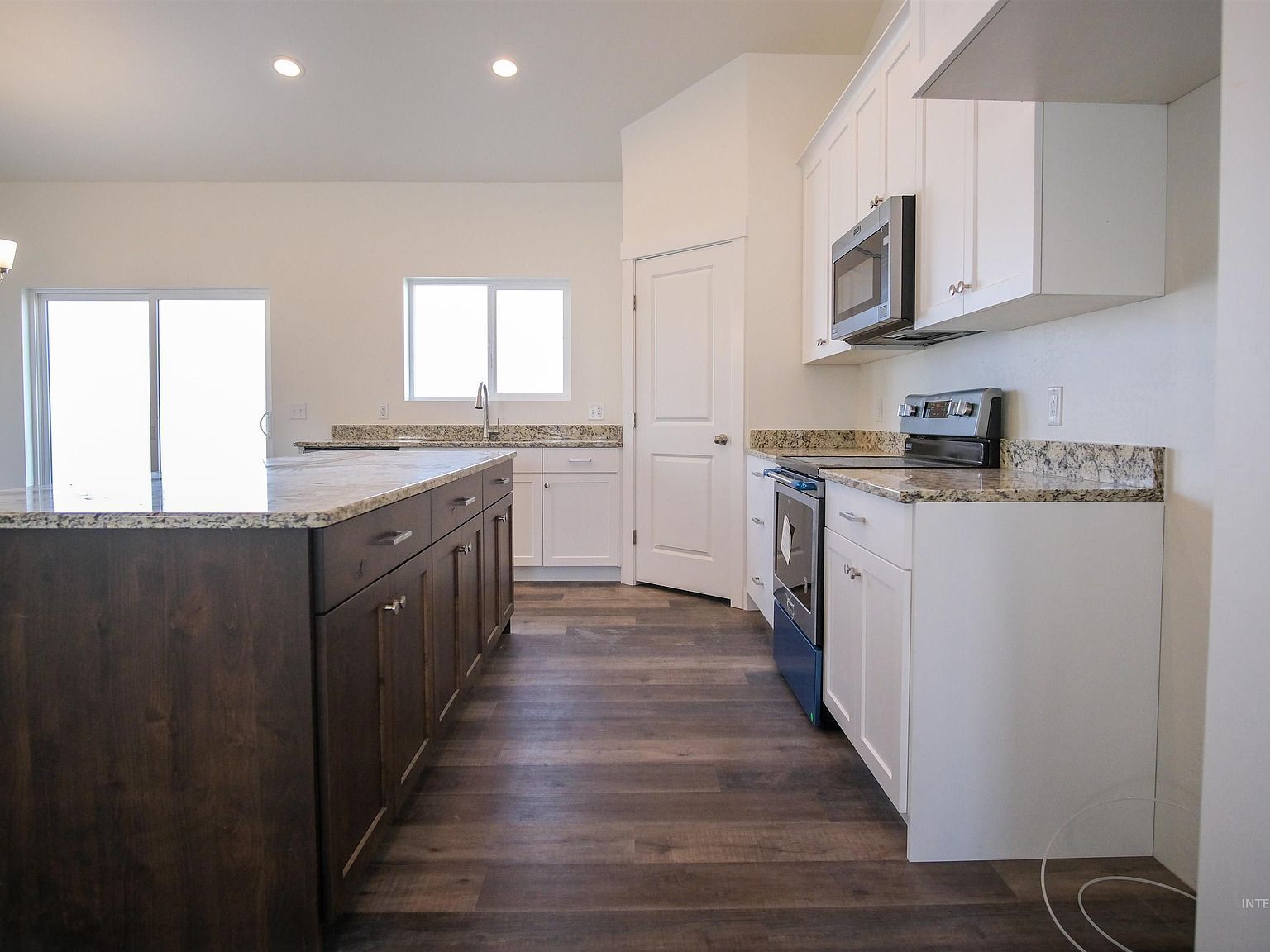 2431 Dorchester Ave Burley, ID 83318 - Thumbnail 5