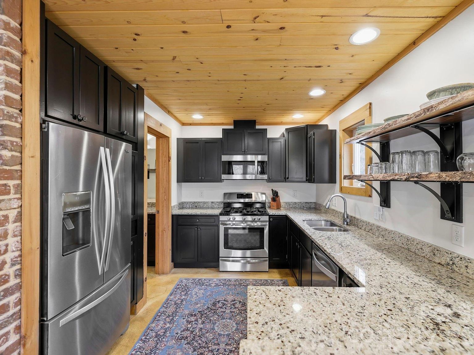 14 Sunny Hollow Ln Fairview, NC 28730 - Thumbnail 5