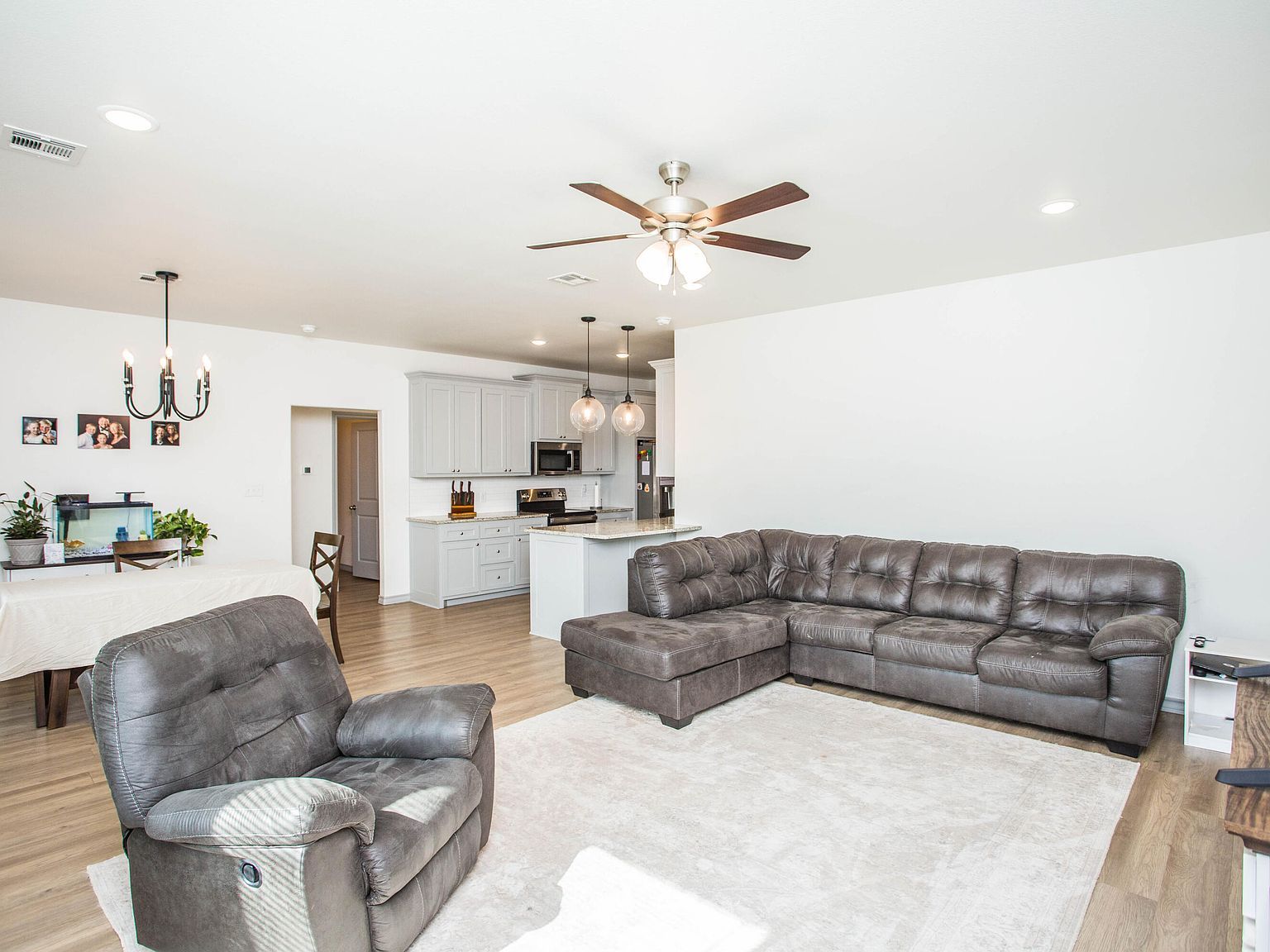 185 Allison Rd Wilson, TX 79381 - Thumbnail 5