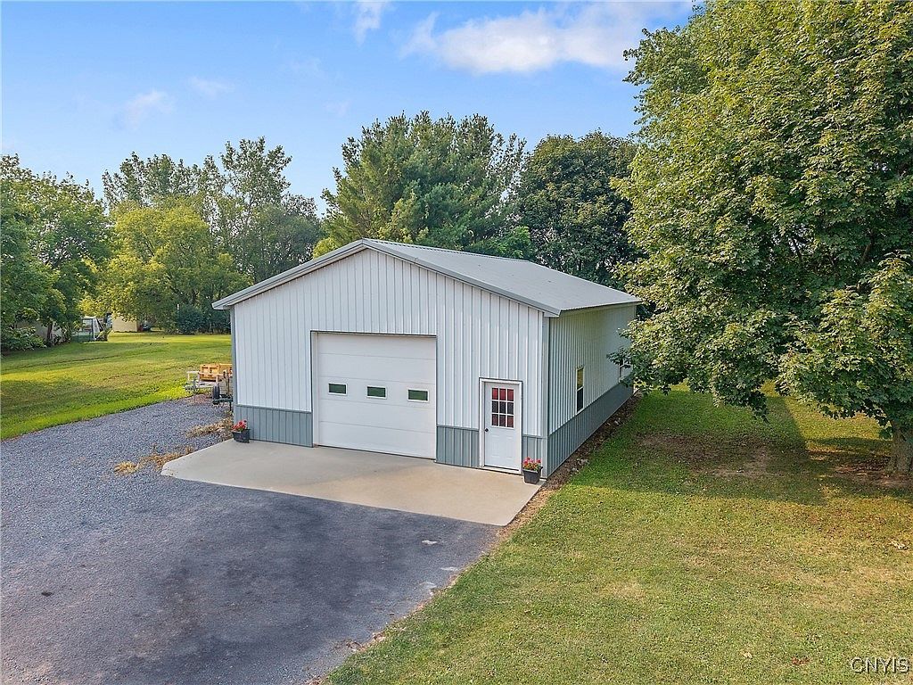 2797 Center Rd Scipio Center, NY 13147 - Thumbnail 5