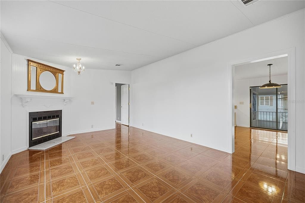 6524 SE 110th Ln Belleview, FL 34420 - Thumbnail 5