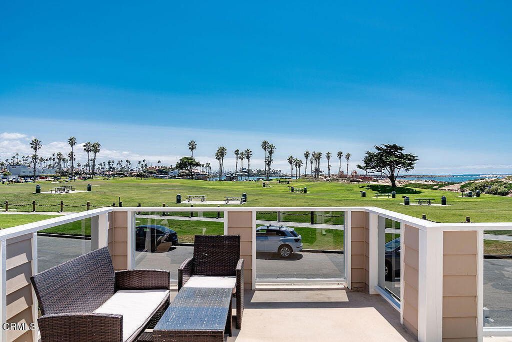 1401 Greenock Ln Ventura, CA 93001 - Thumbnail 5