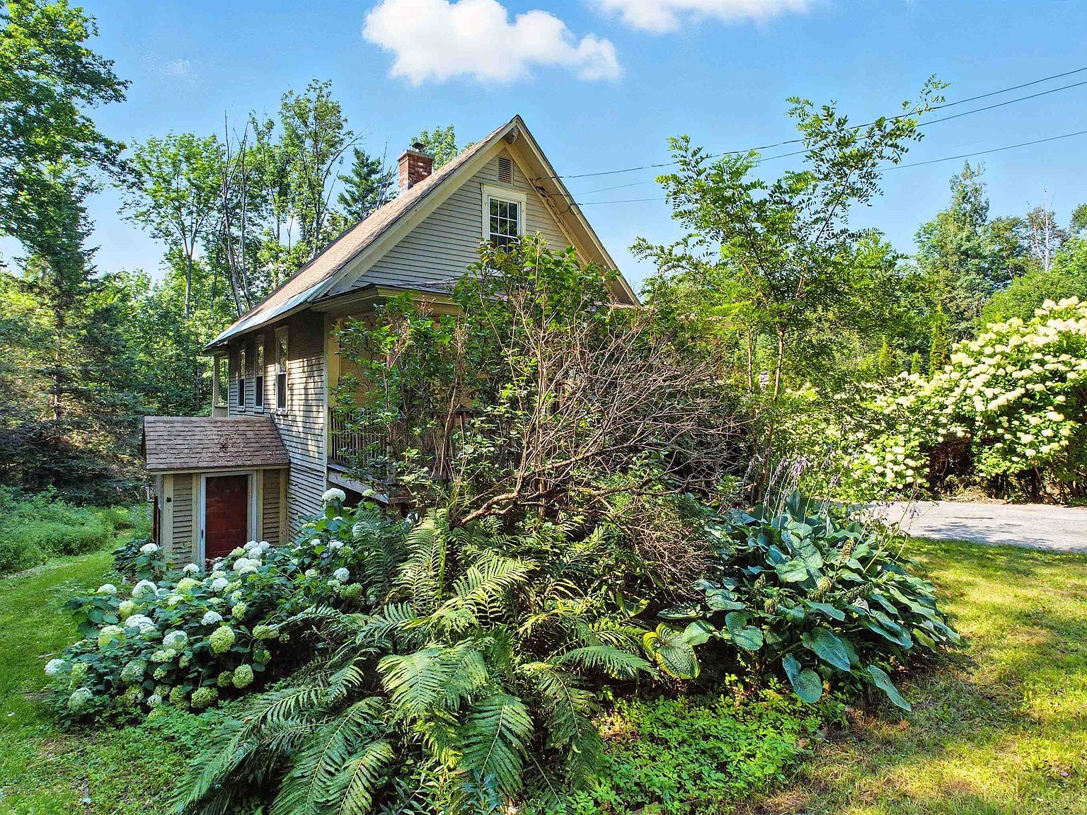 206 Lewis Hill Rd Bethlehem, NH 03574 - Thumbnail 5