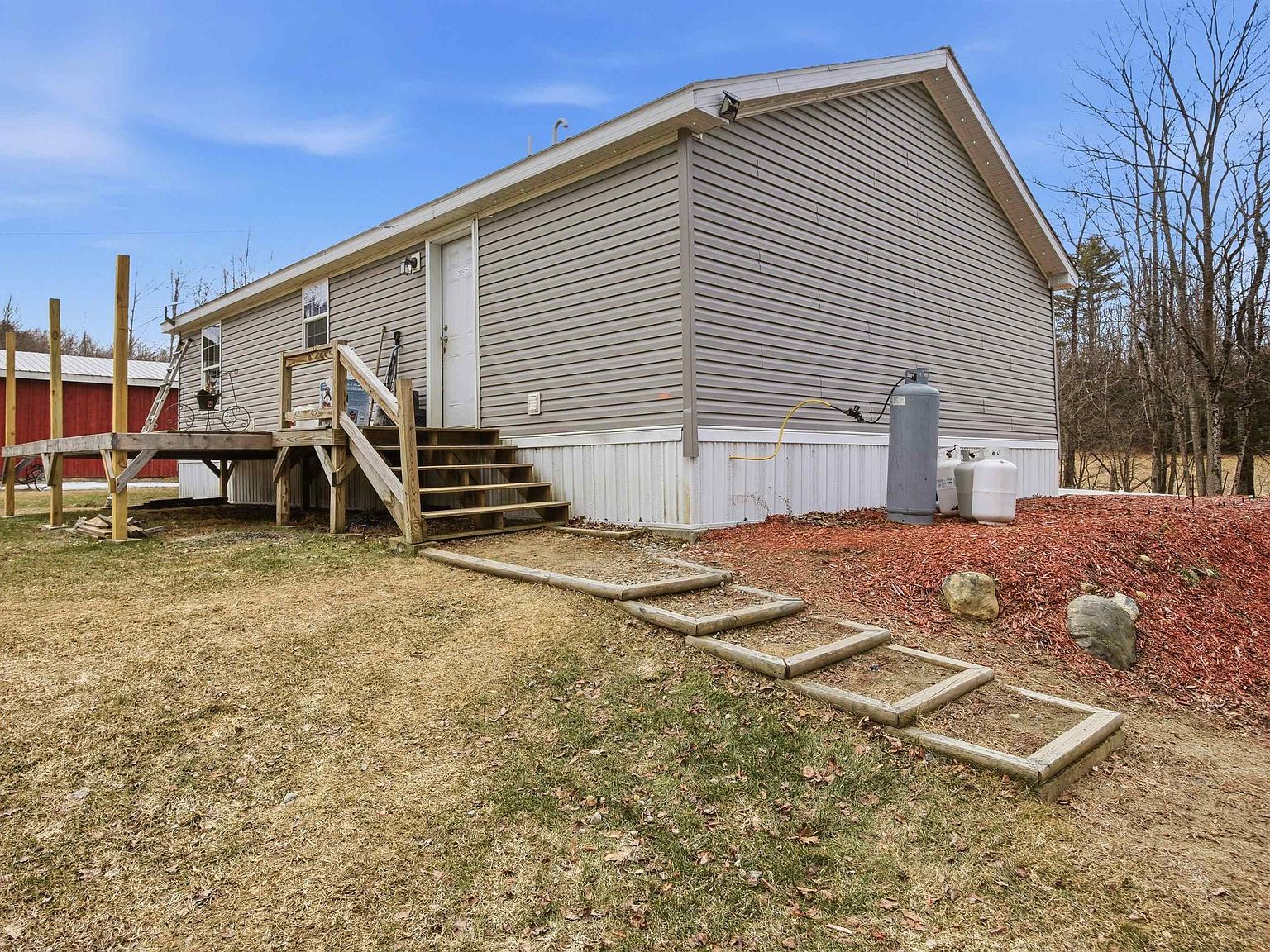 525 Sand Rd North Haverhill, NH 03774 - Thumbnail 5