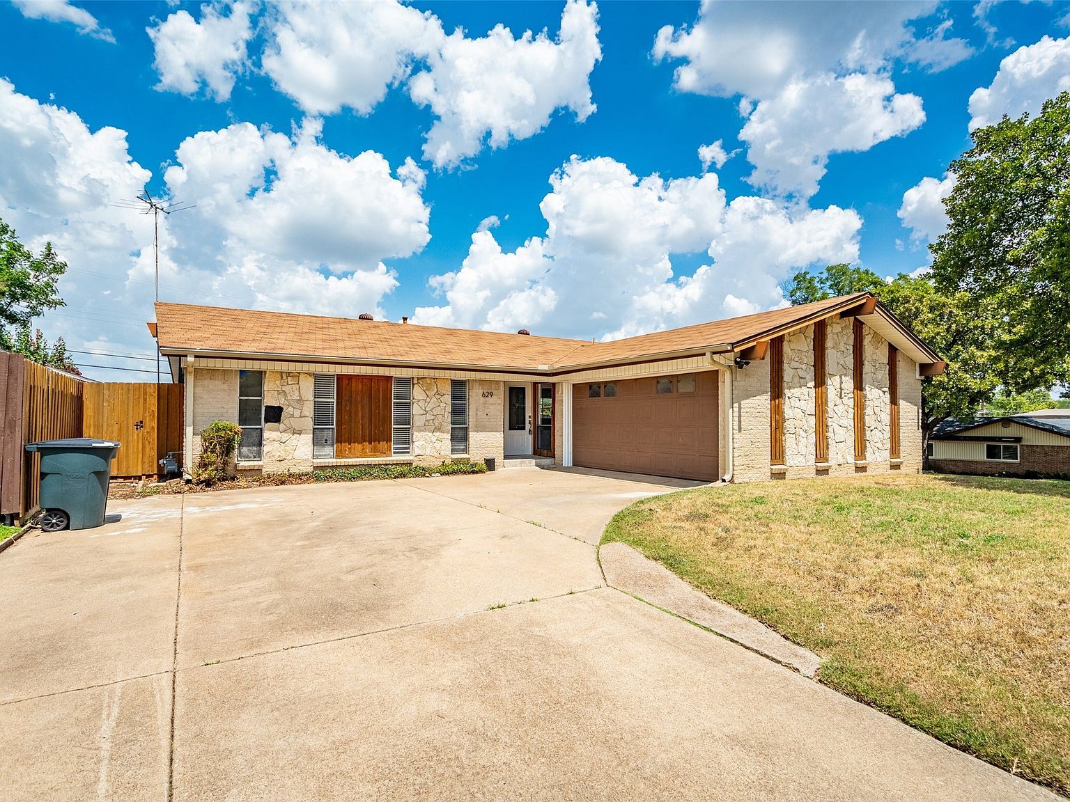 629 Bur Oak Dr Irving, TX 75060 - Thumbnail 5