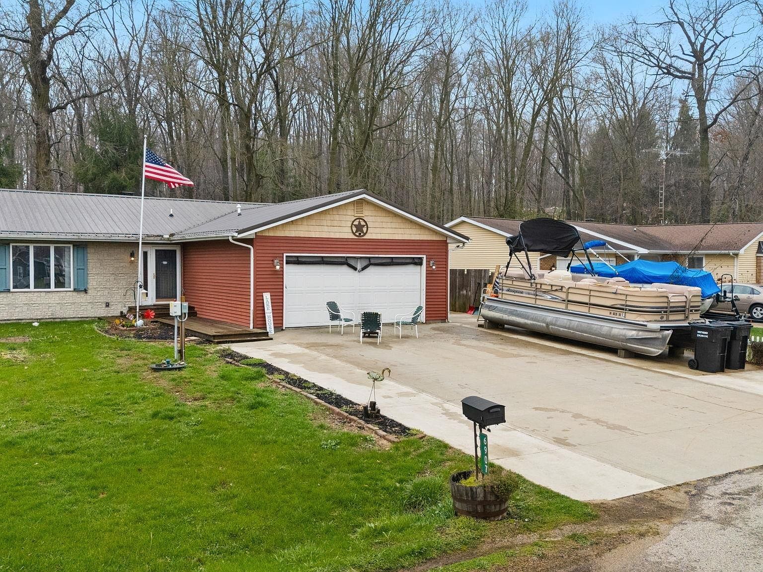 6907 E South Barbee Dr Pierceton, IN 46562 - Thumbnail 5