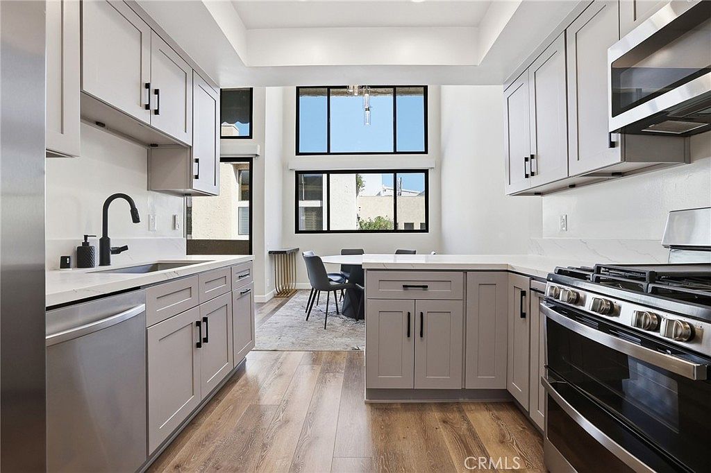 5310 Zelzah Ave Unit 302 Encino, CA 91316 - Thumbnail 5