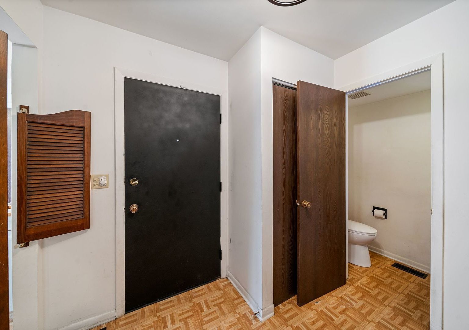 302 Linden Ln Wheeling, IL 60090 - Thumbnail 5