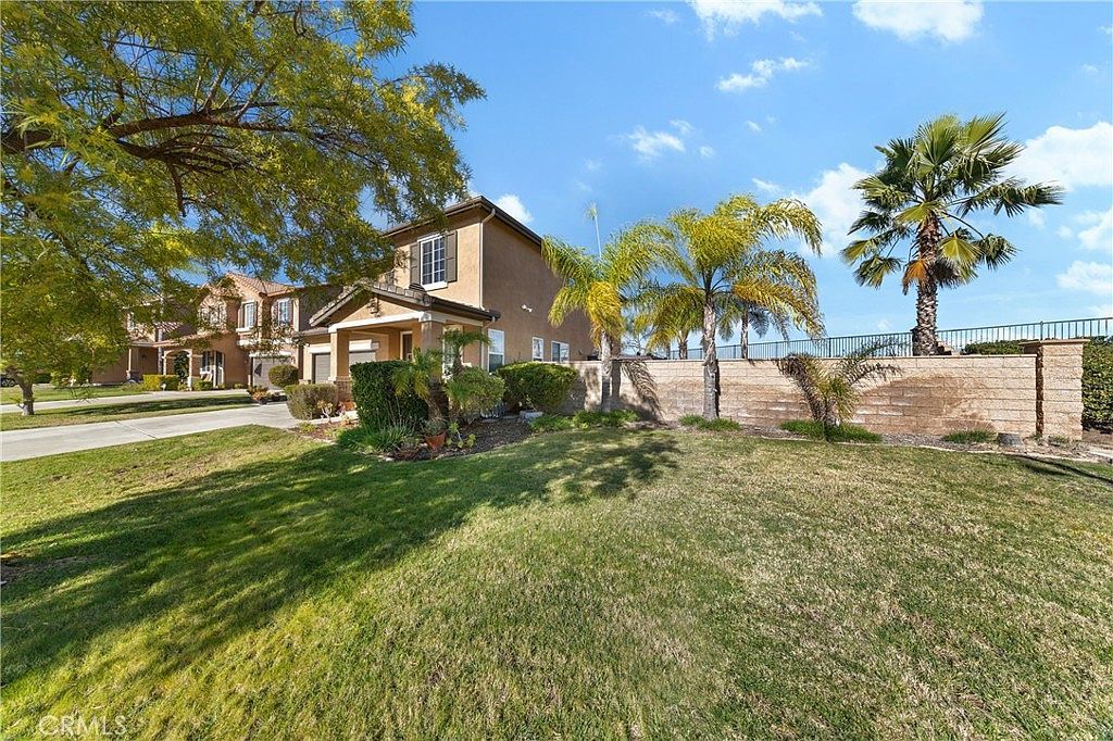 31598 Summerfield Ln Murrieta, CA 92563 - Thumbnail 5