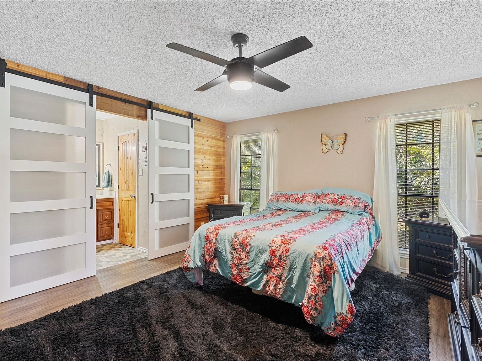 5240 Hill Ridge Dr Fort Worth, TX 76135 - Thumbnail 5