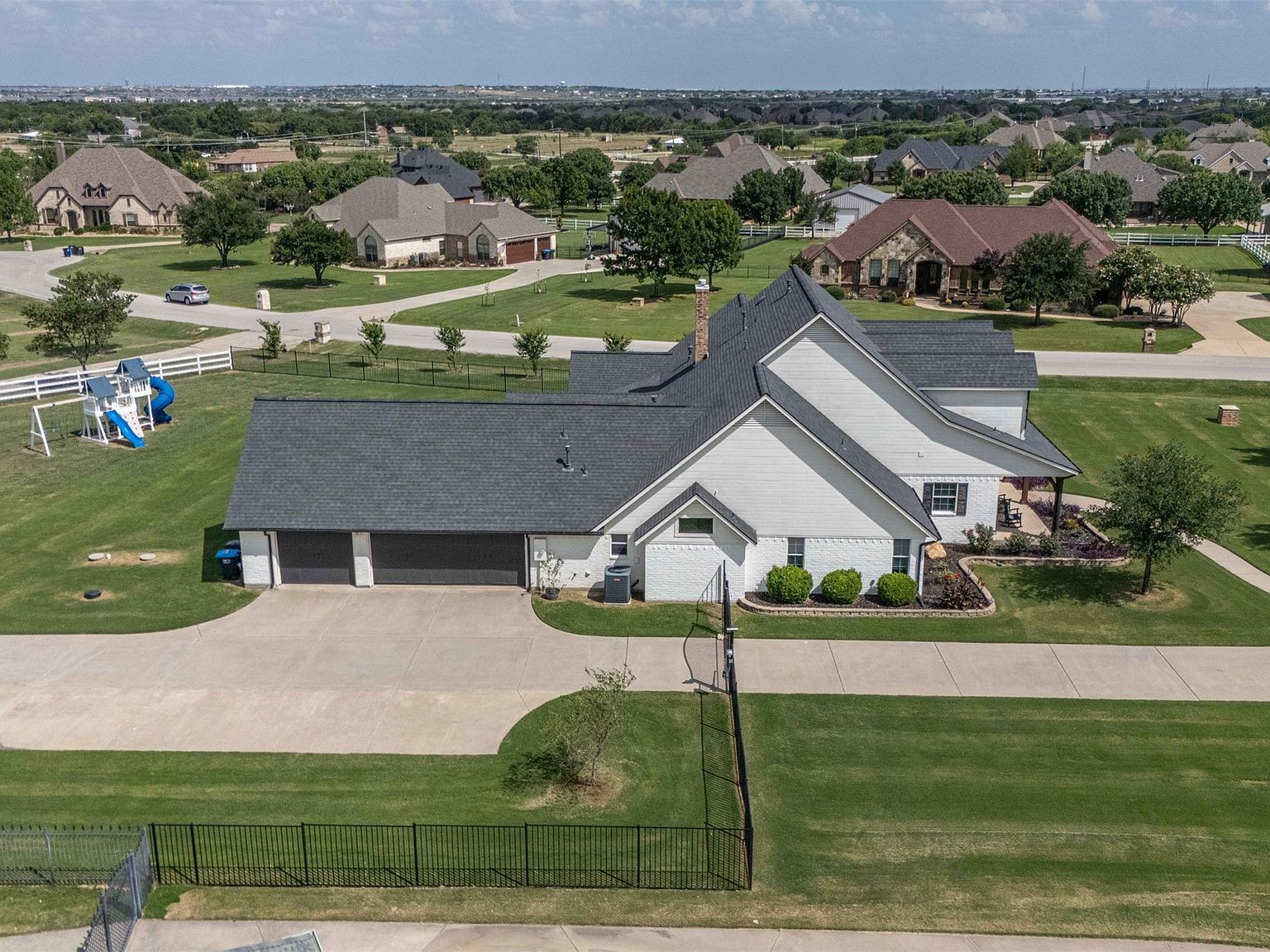 13101 Willow Tree Ct Fort Worth, TX 76052 - Thumbnail 5