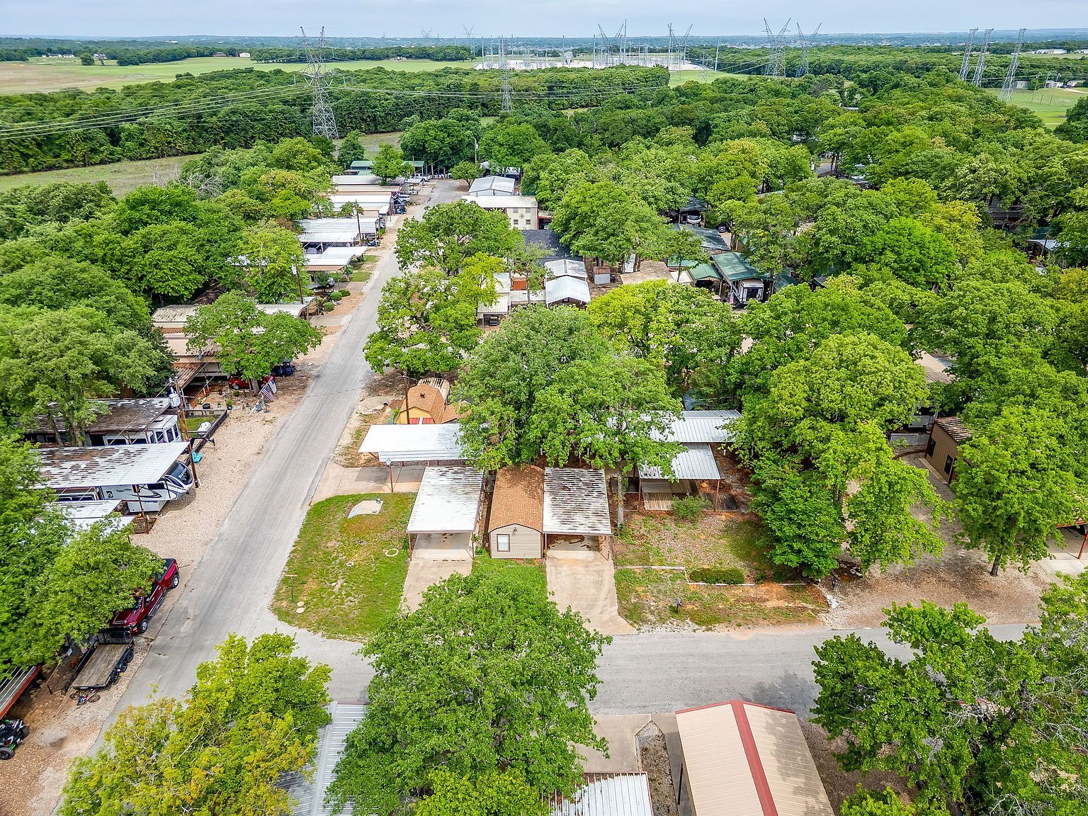 5704 Campfire Ln Granbury, TX 76049 - Thumbnail 5
