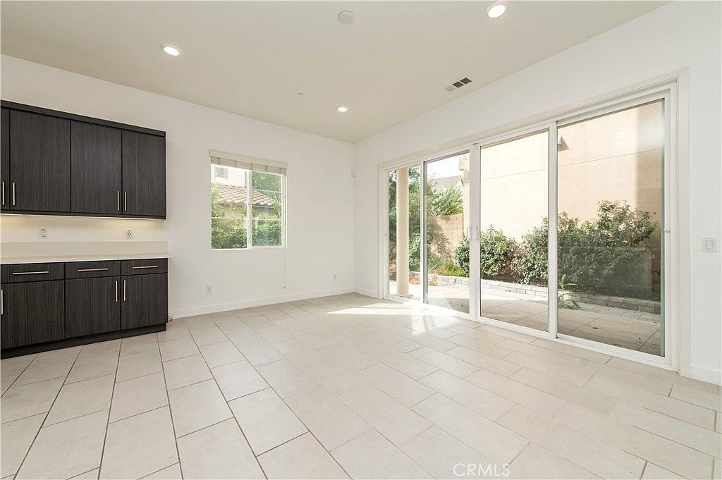 111 Newall Irvine, CA 92618 - Thumbnail 5