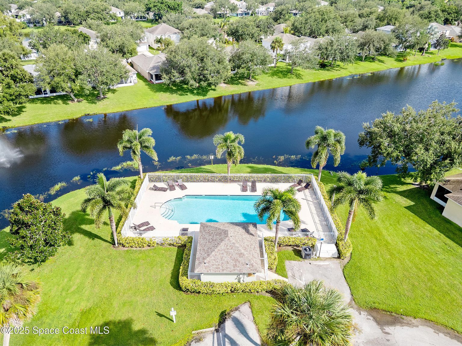1264 25th Ter SW Vero Beach, FL 32968 - Thumbnail 5