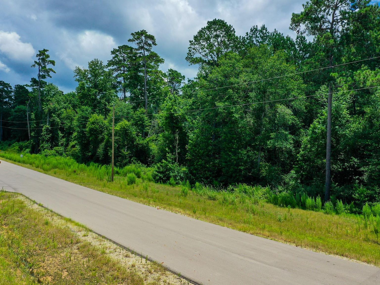 34-15 Sandstone Ln Huntsville, TX 77340 - Thumbnail 5