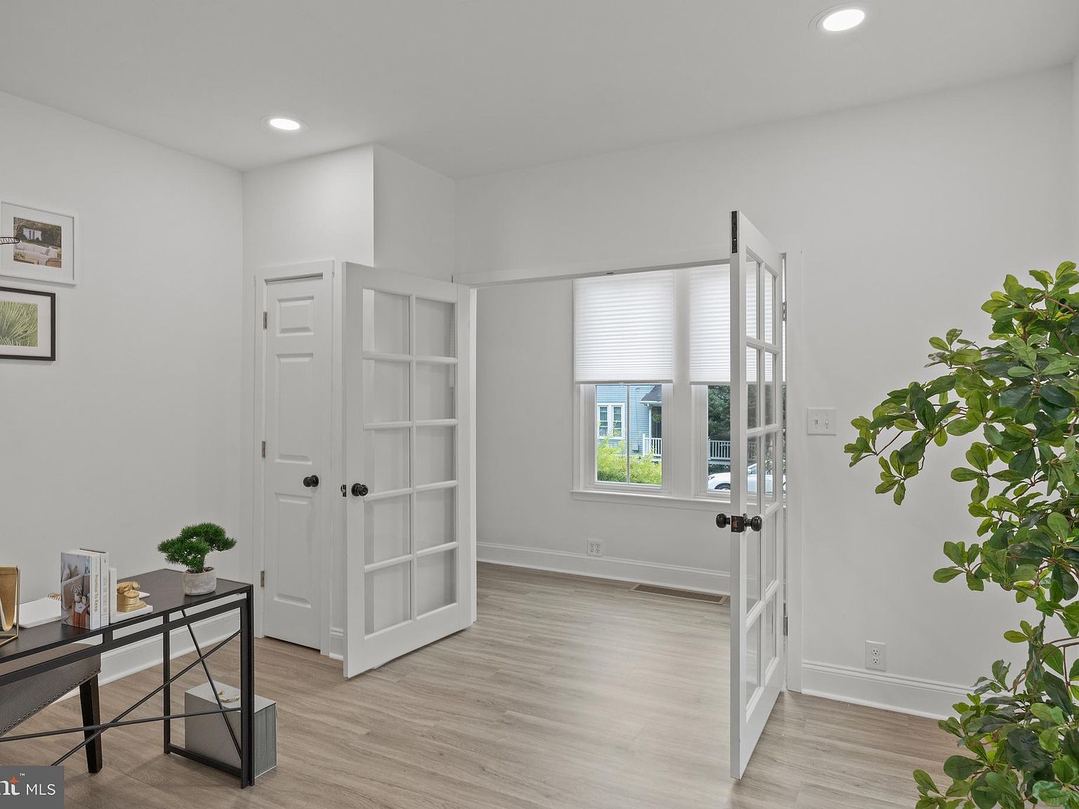 129 S Church St Moorestown, NJ 08057 - Thumbnail 5