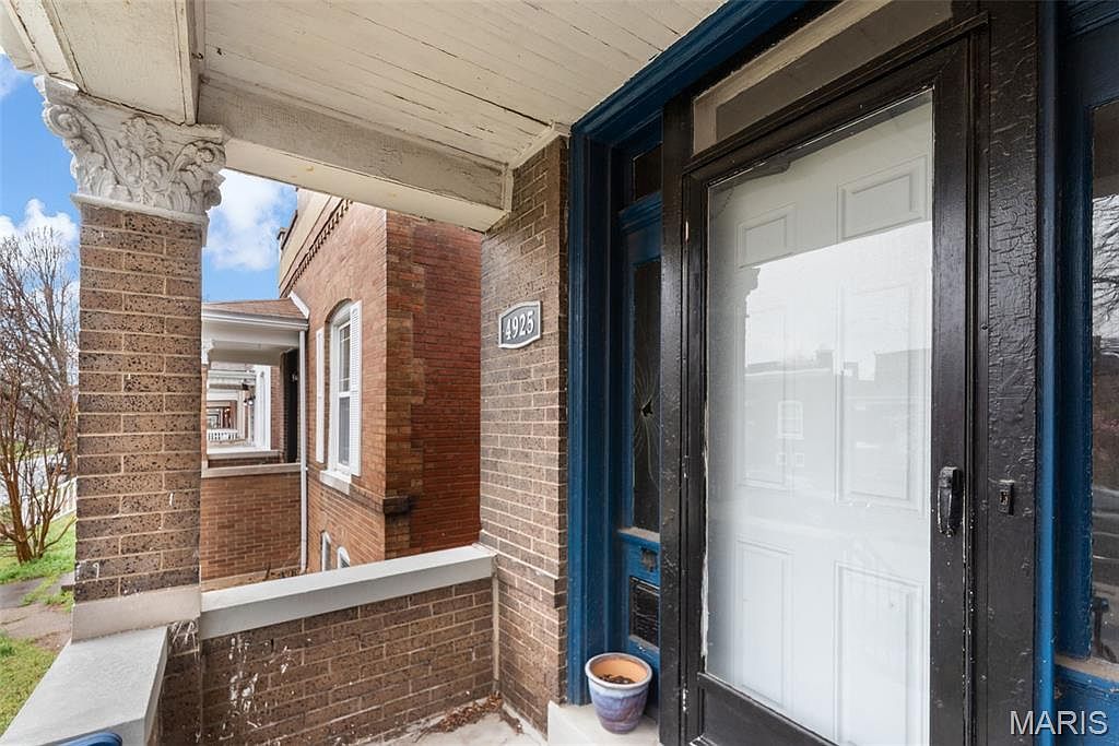 4925 Schollmeyer Ave Saint Louis, MO 63109 - Thumbnail 5