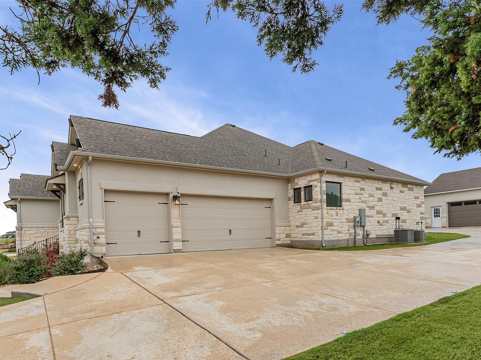 116 Rancho Deluxe Liberty Hill, TX 78642 - Thumbnail 5