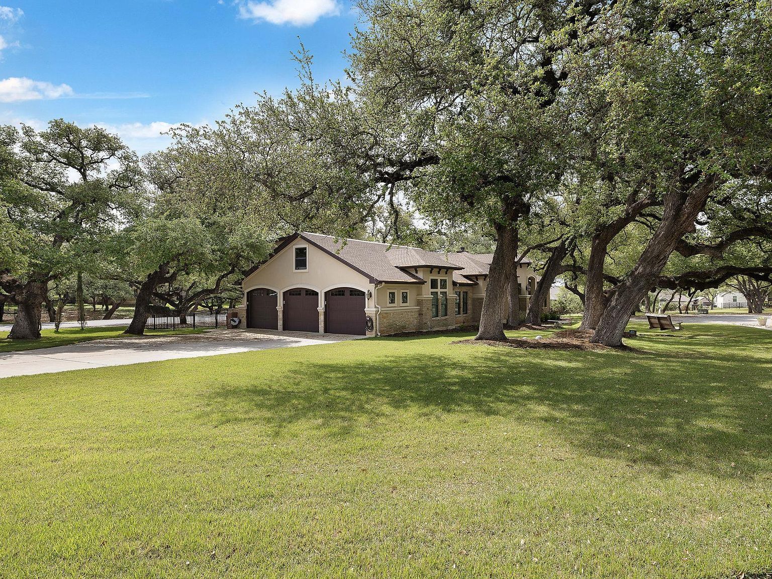 103 Buffalo Trl Liberty Hill, TX 78642 - Thumbnail 5