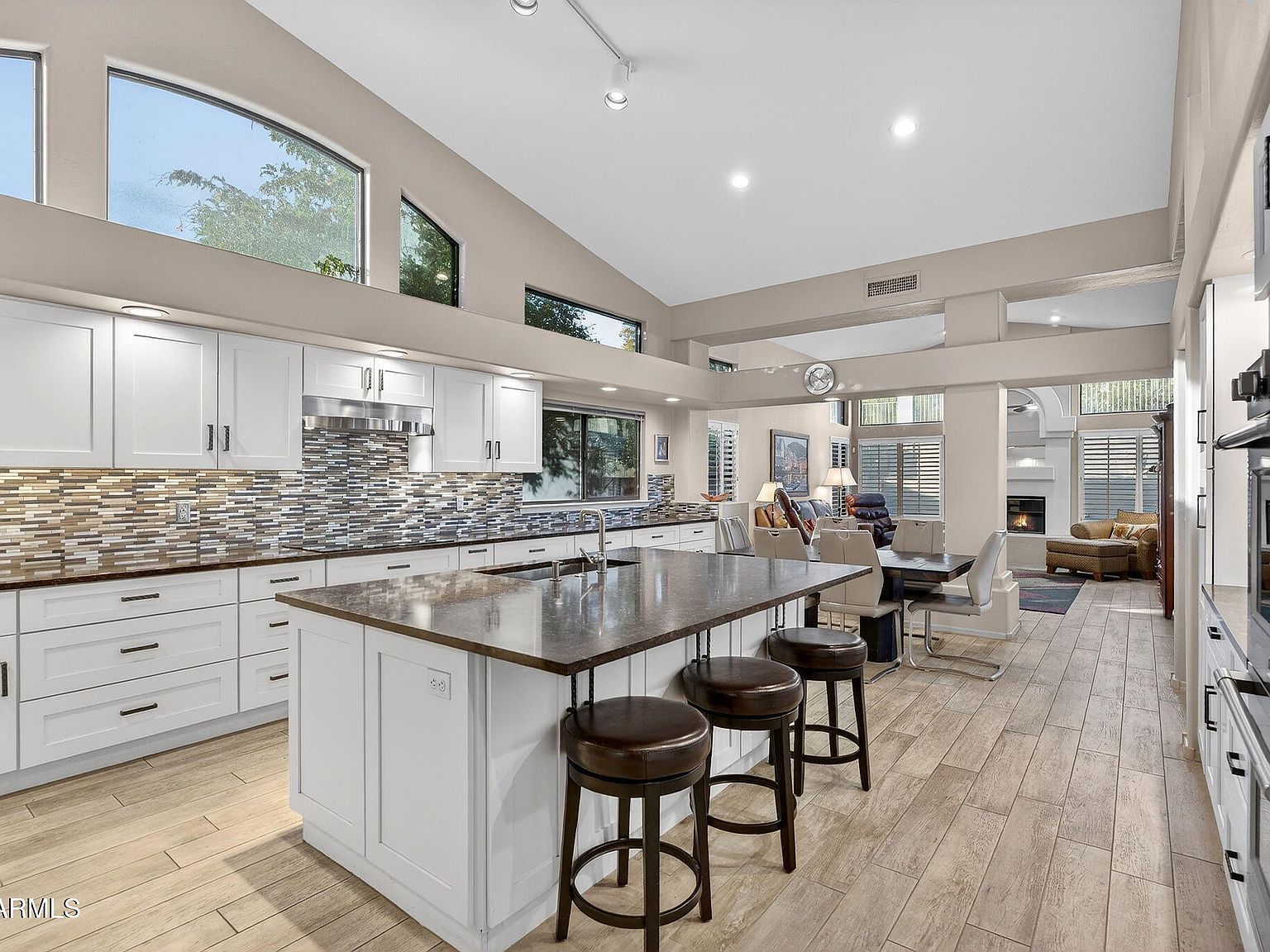 1538 E Acoma Dr Phoenix, AZ 85022 - Thumbnail 5