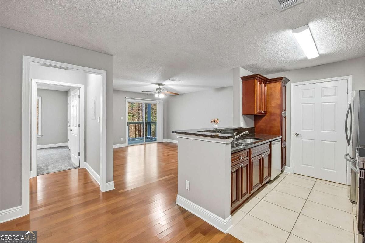6208 Santa Fe Pkwy Sandy Springs, GA 30350 - Thumbnail 5